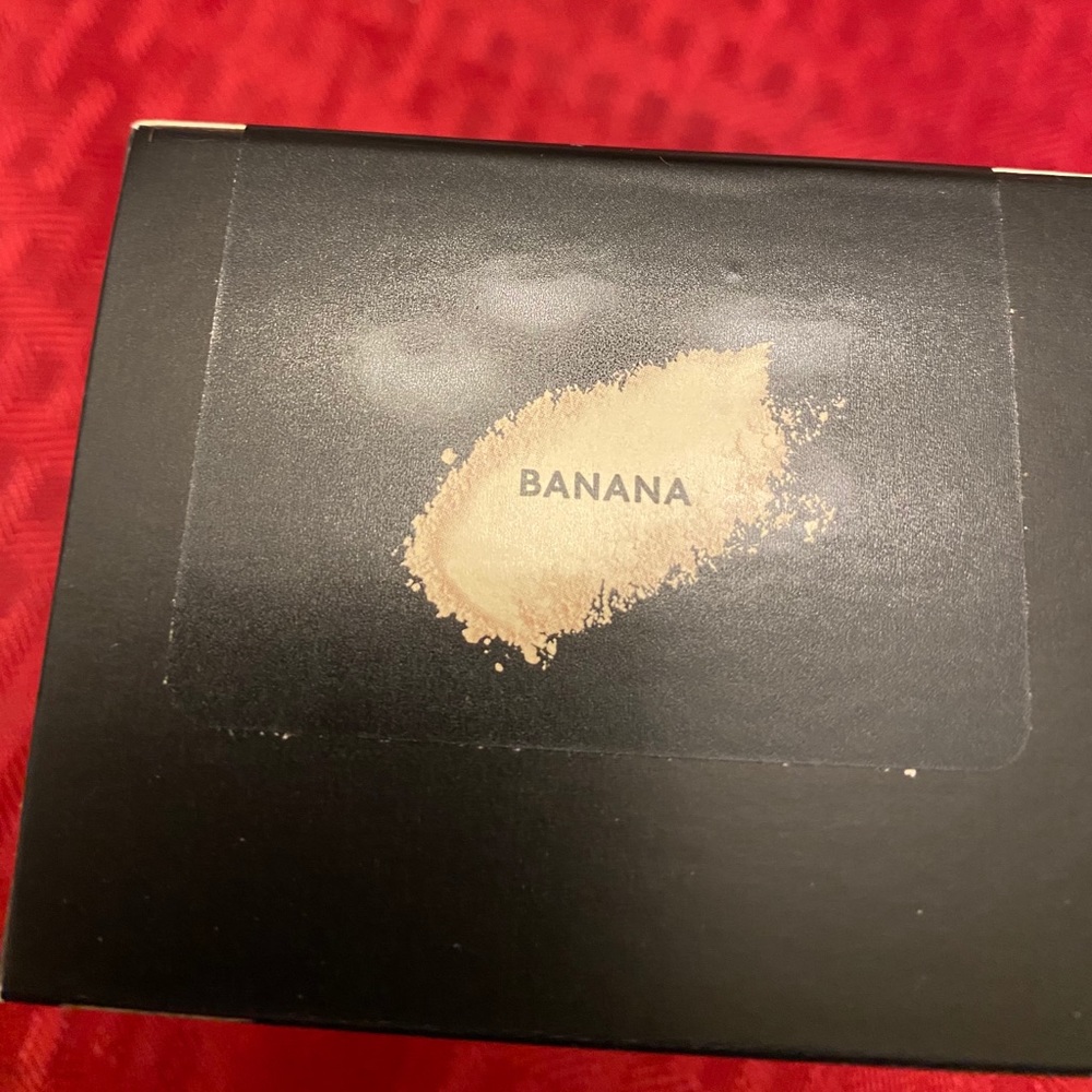 Fenty beauty Pro Filt’r Settinf Powder